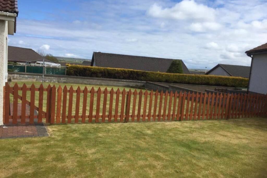 Two Bed Bungalow With Garage And Hot Tub Apartment Thurso Exterior foto